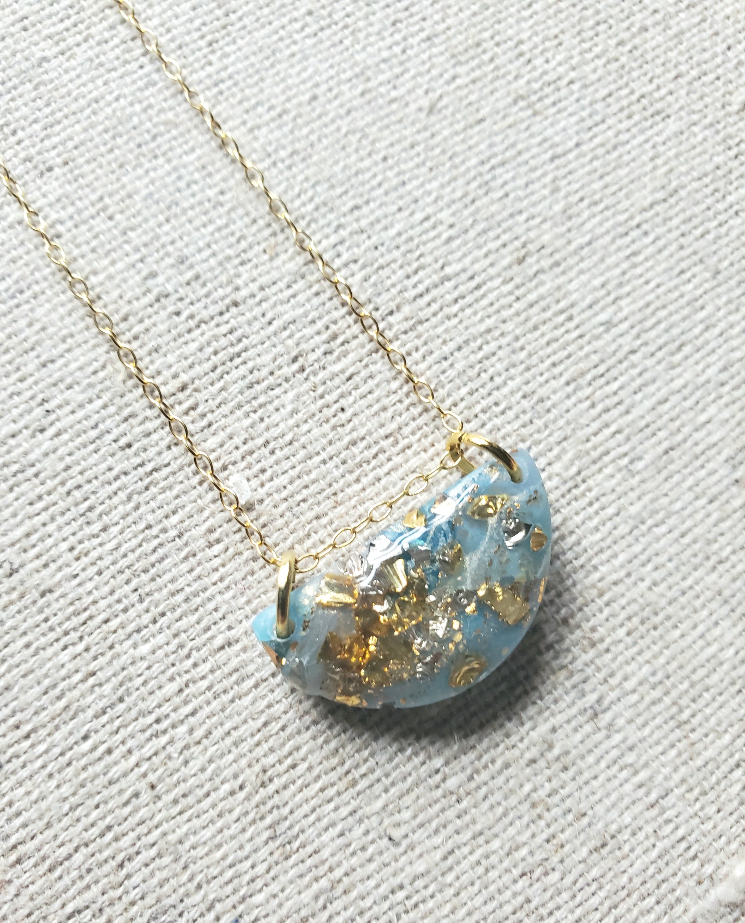 Agate Inspired Mini Pendant Necklace